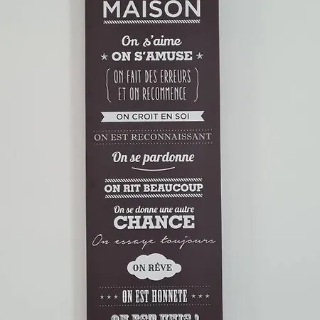 Les Frés: 3 Clés Avec Borne De Recharge électrique *